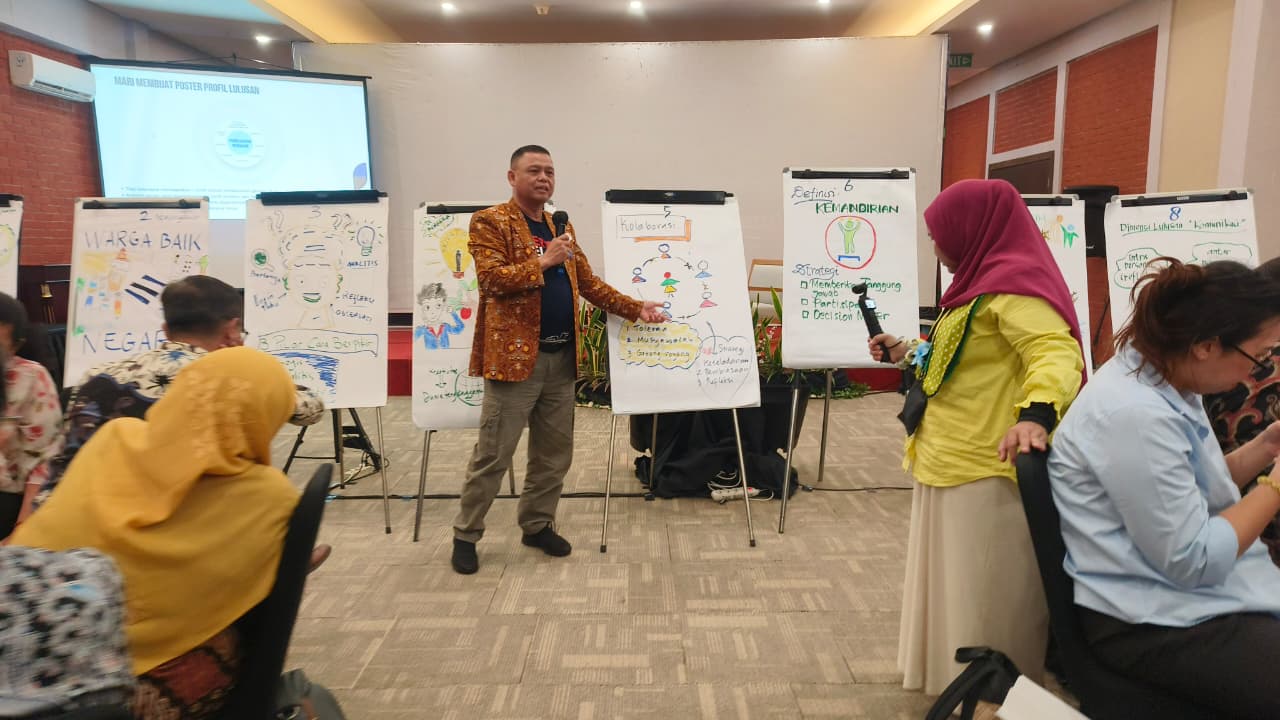 Pelatihan Pembelajaran Mendalam Bantu Guru Kembangkan Pembelajaran yang Kreatif